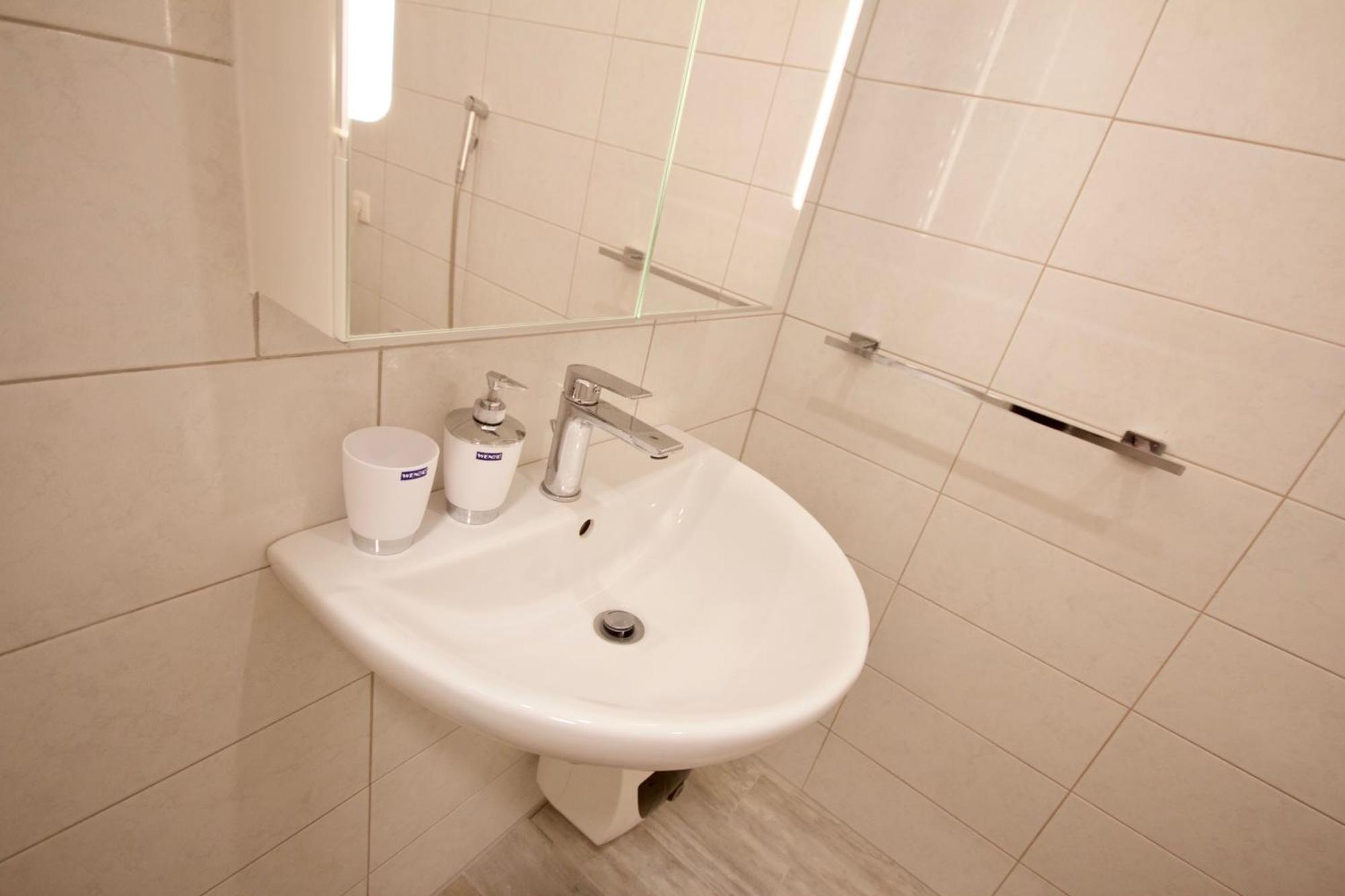 Albina Apartment Ljubljana Bagian luar foto