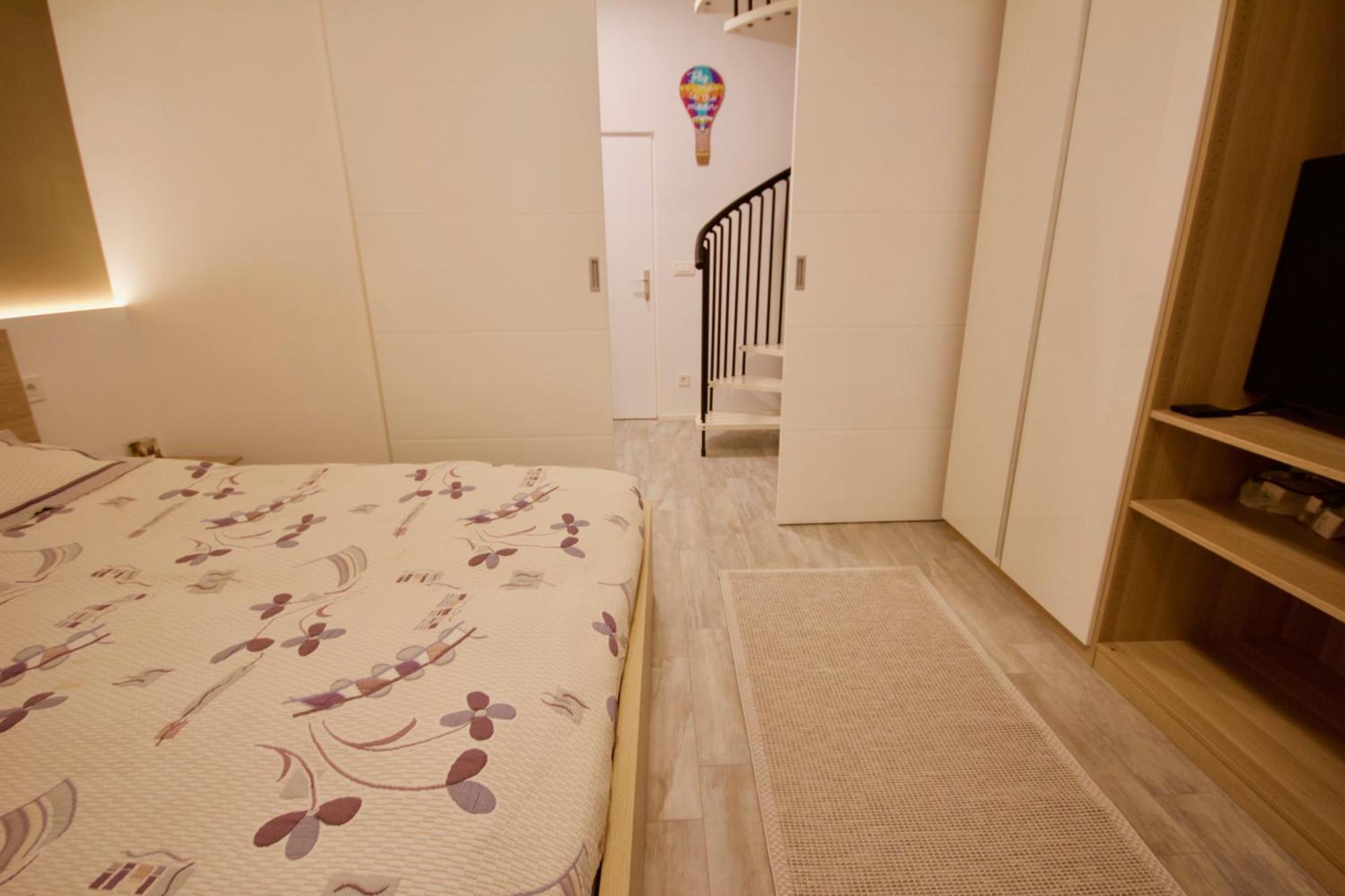 Albina Apartment Ljubljana Bagian luar foto