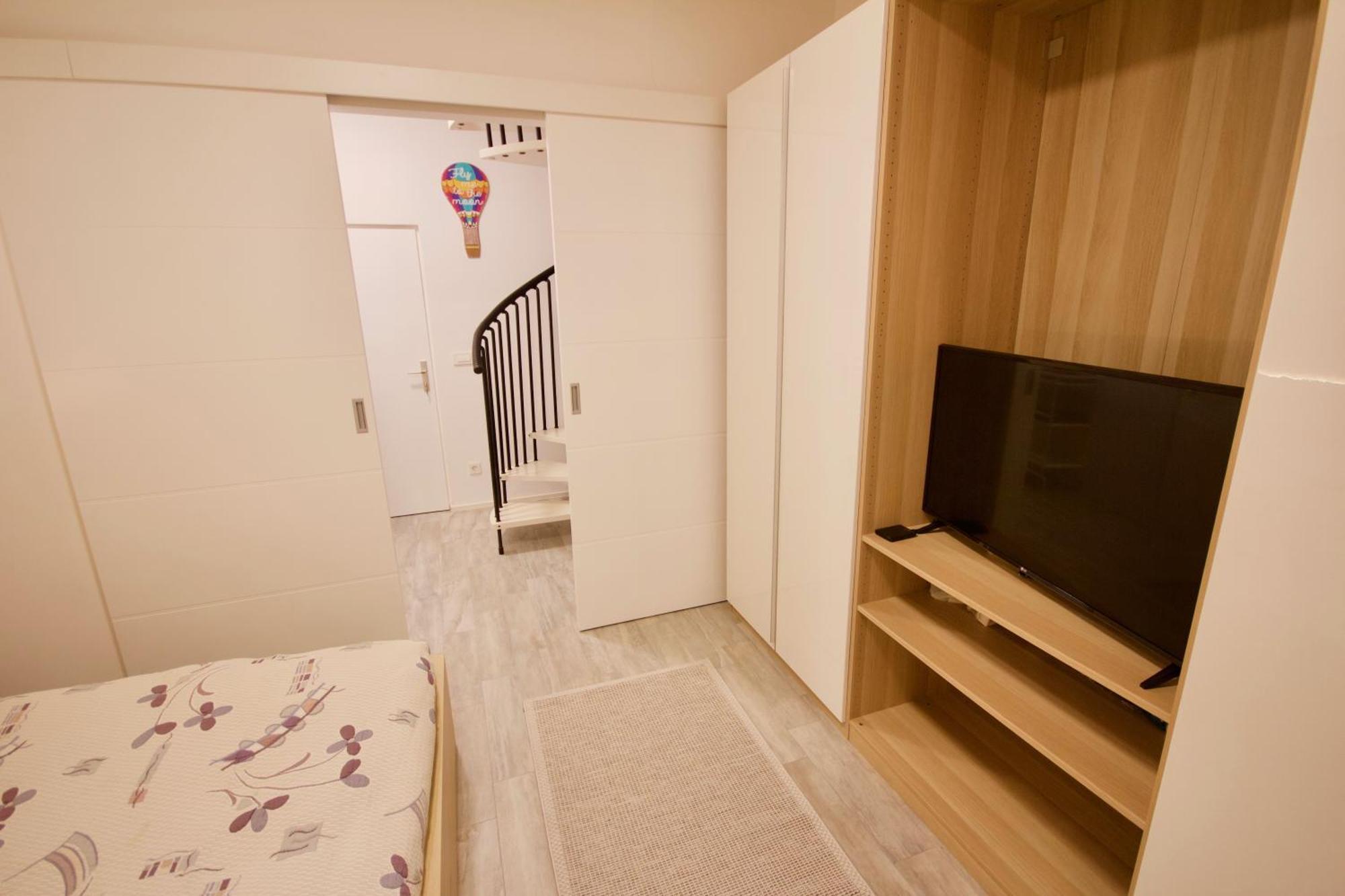 Albina Apartment Ljubljana Bagian luar foto